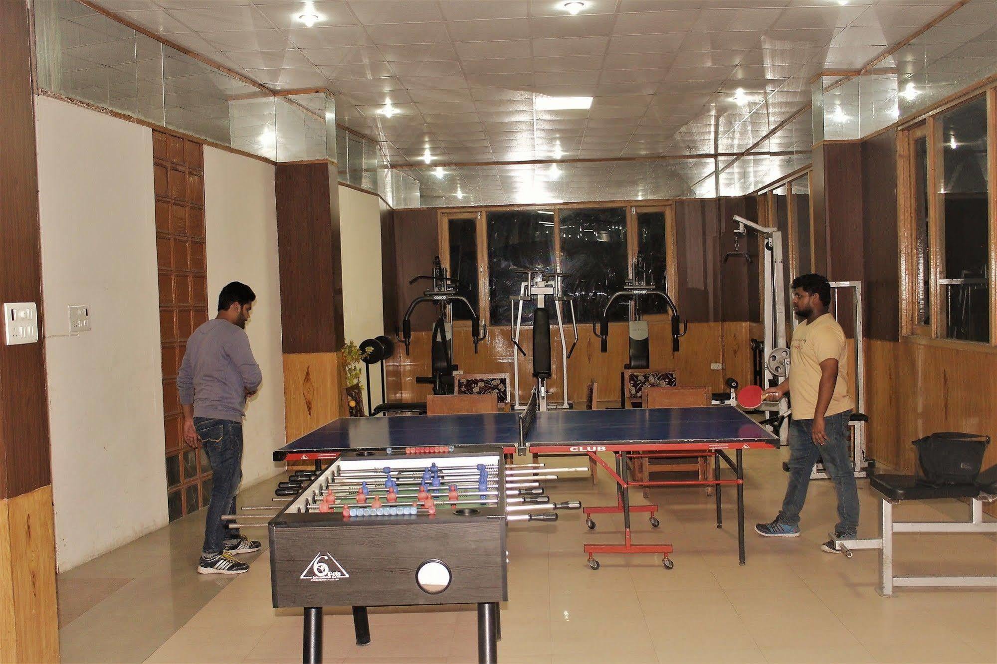 Hilltone Resorts & Spa Manali  Bagian luar foto