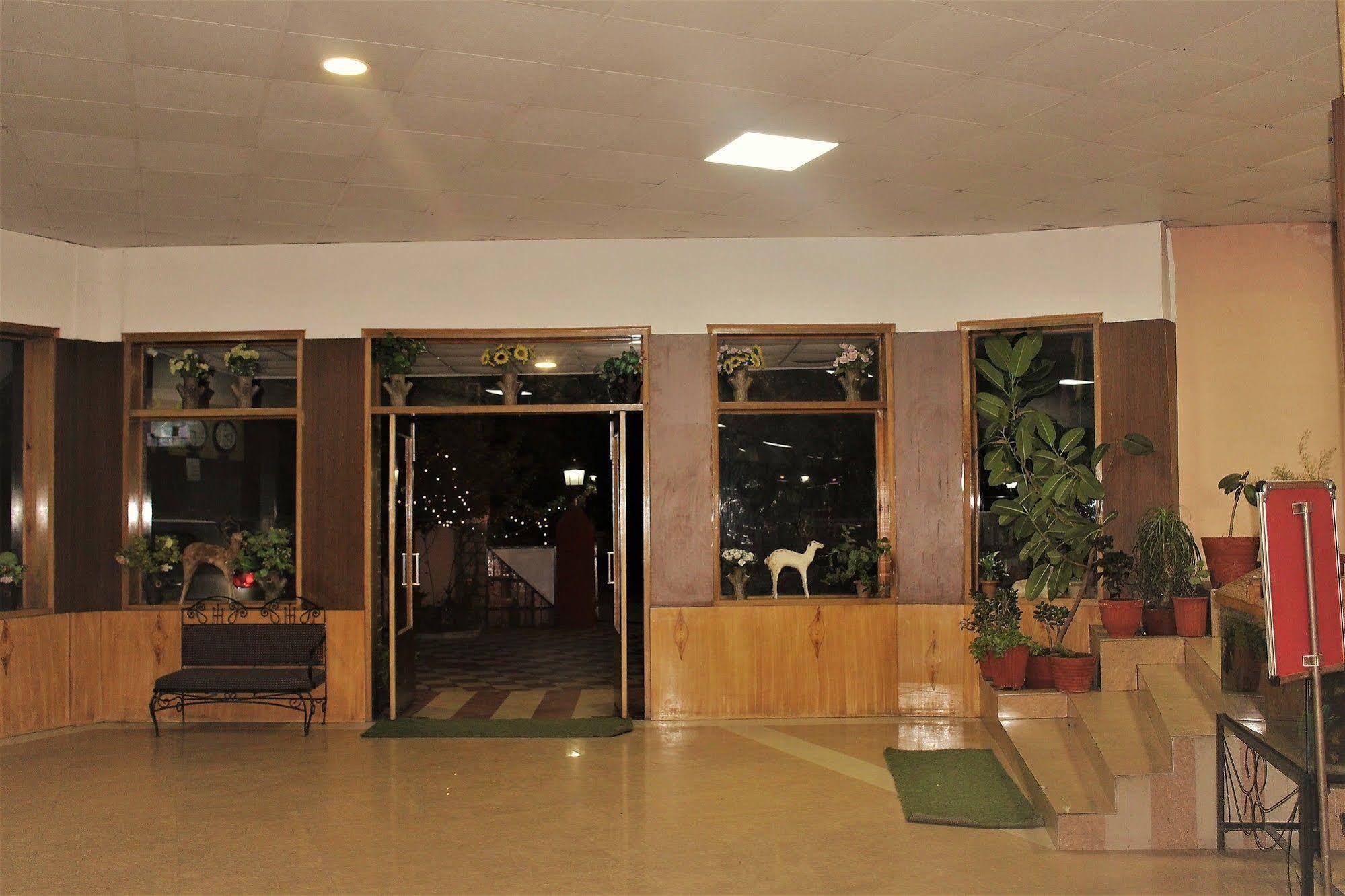 Hilltone Resorts & Spa Manali  Bagian luar foto