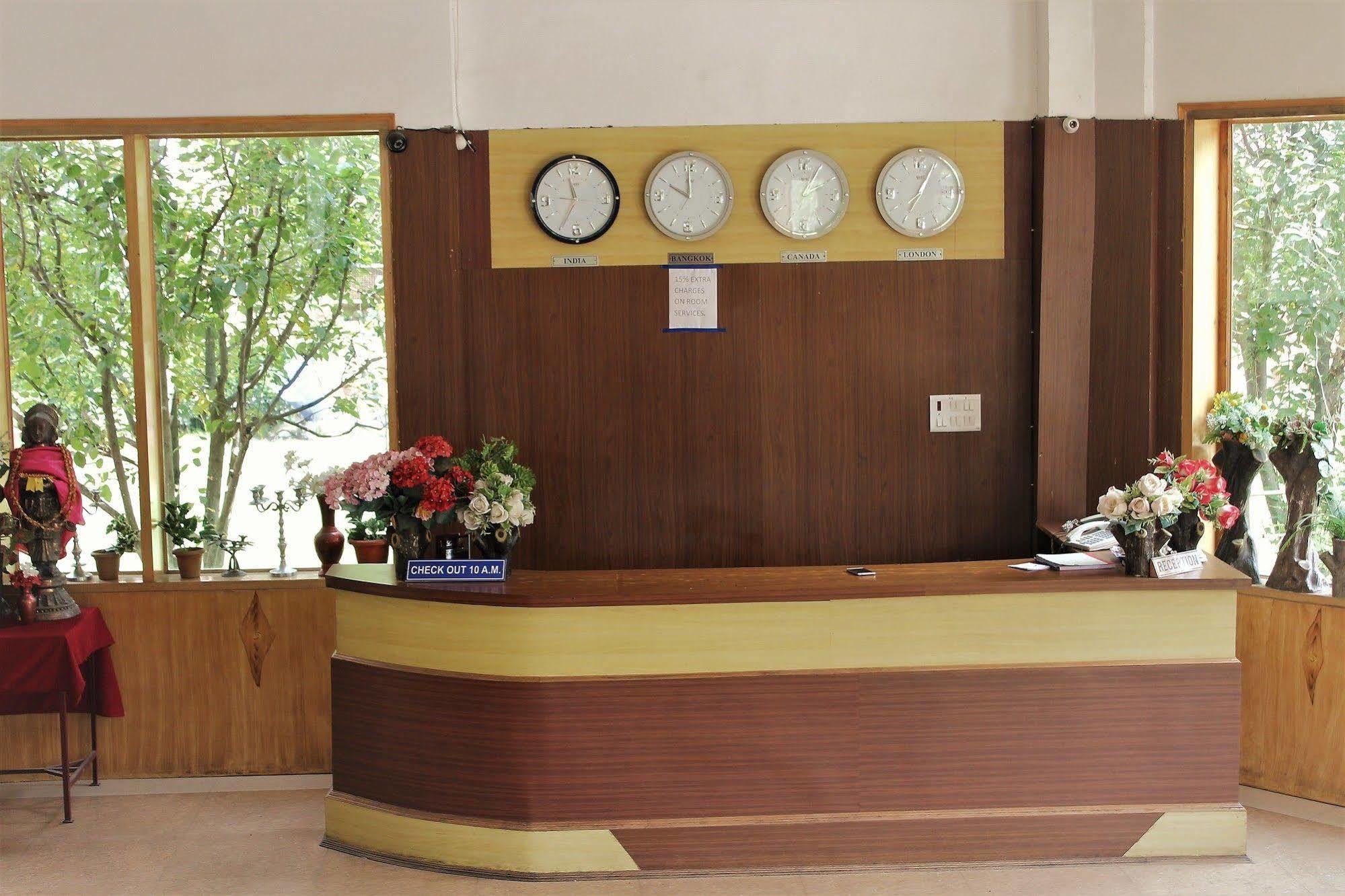 Hilltone Resorts & Spa Manali  Bagian luar foto